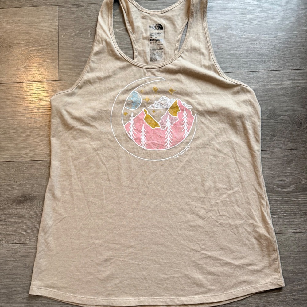 The North Face Womens Tank Top XL Tan Graphic Moon Mountains Trees Standard Fit